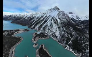 極致獨(dú)特的絕美冰川，絕世秘境薩普神山。